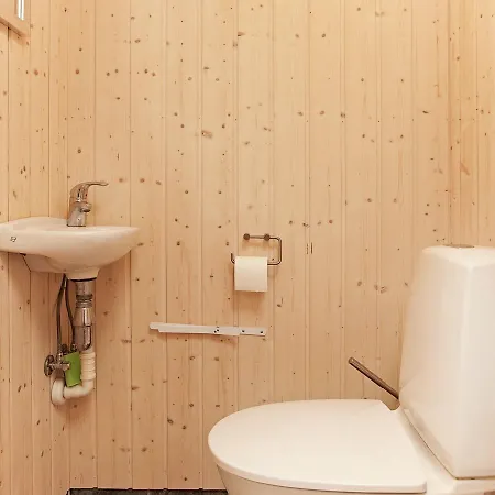 Three-bedroom Holiday In Slagelse 5