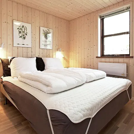 Three-bedroom Holiday In Slagelse 5 Stillinge Strand